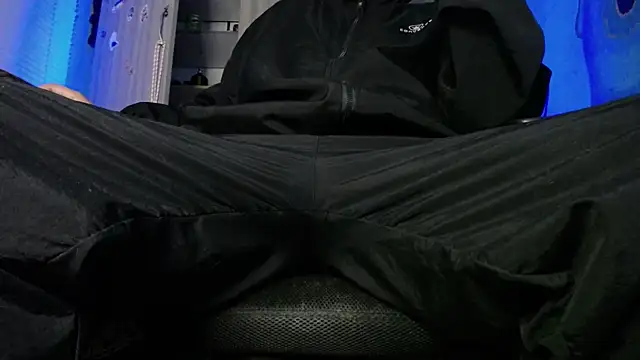 zacwatson  online show from 02-13-25, 06:30