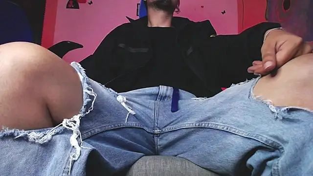 zacwatson  online show from 10-20-25, 05:30