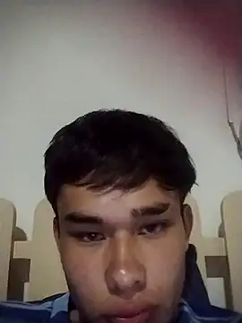 Snapshot of cristof_2000 chatting on 03-09-26, 01:53 cristof 2000 online show from 03-09-26, 01:53