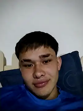 Snapshot of cristof_2000 chatting on 03-24-26, 10:48 cristof 2000 online show from 03-24-26, 10:48