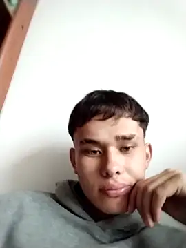 Snapshot of cristof_2000 chatting on 03-25-26, 10:05 cristof 2000 online show from 03-25-26, 10:05