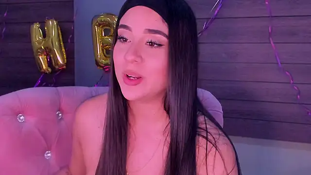 Snapshot of Sussy_Bell01 chatting on 12-24-24, 07:28 Sussy Bell01 online show from 12-24-24, 07:28