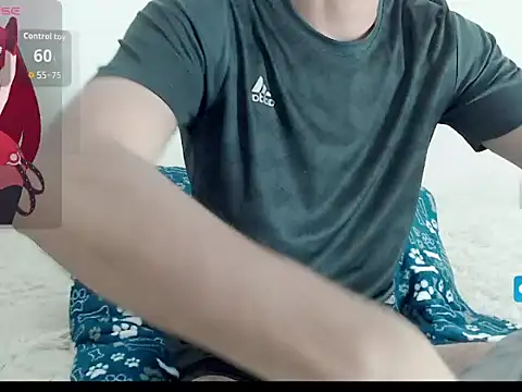Snapshot of juan_stiven chatting on 04-11-26, 01:37 juan stiven online show from 04-11-26, 01:37