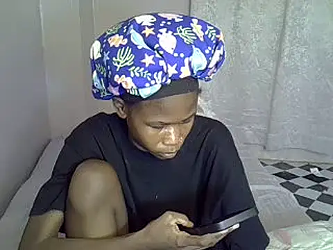 SexxyTerry online show from 02-11-25, 05:18