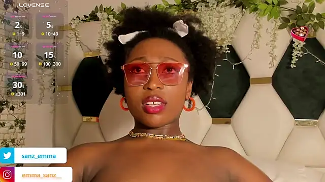EmmaSanzz  online show from 02-04-25, 05:55