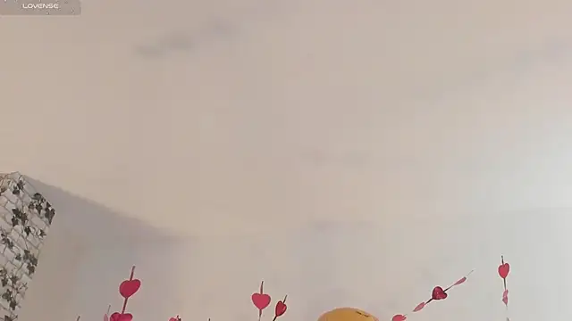 EmmaSanzz  online show from 02-22-25, 11:35