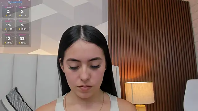 Julietasantos   online show from 12-15-25, 06:23