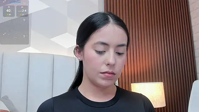 Julietasantos   online show from 06-03-26, 06:35
