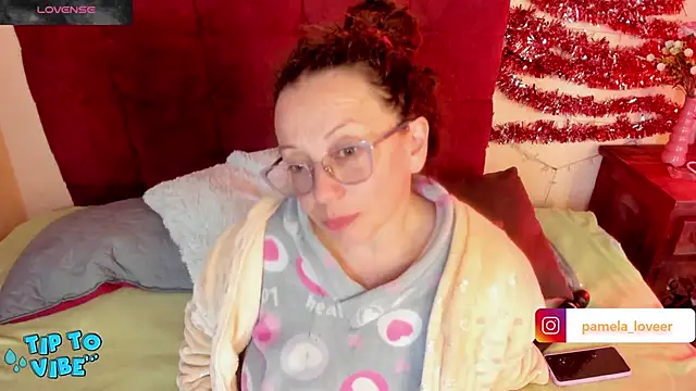 Snapshot of pamela_bell chatting on 01-07-25, 12:20 pamela bell online show from 01-07-25, 12:20