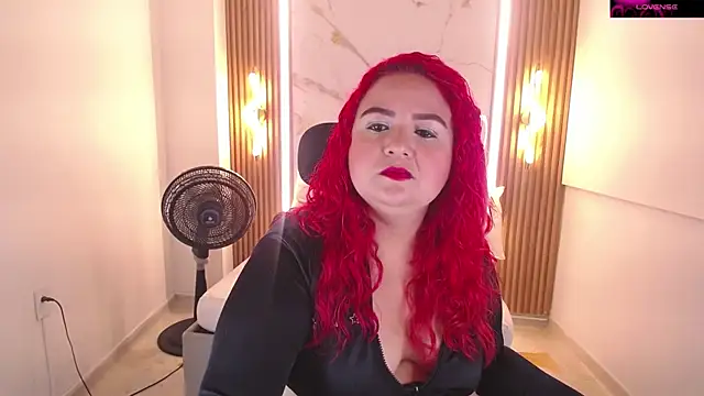 Mariana Rojas online show from 05-30-26, 05:04
