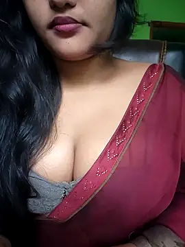 Snapshot of Kotha_-Moni chatting on 05-11-26, 01:00 Kotha -Moni online show from 05-11-26, 01:00