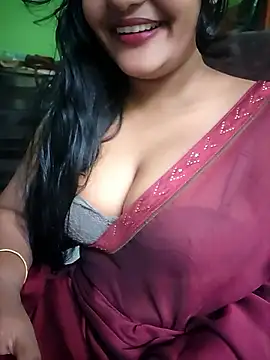 Snapshot of Kotha_-Moni chatting on 05-15-26, 11:45 Kotha -Moni online show from 05-15-26, 11:45