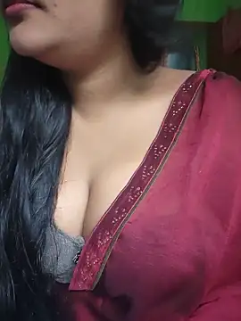 Snapshot of Kotha_-Moni chatting on 05-22-26, 01:24 Kotha -Moni online show from 05-22-26, 01:24