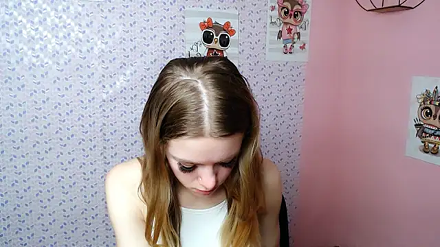 AliceFlirtt  online show from 01-31-25, 03:44