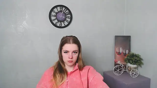 AliceFlirtt  online show from 02-11-25, 02:46