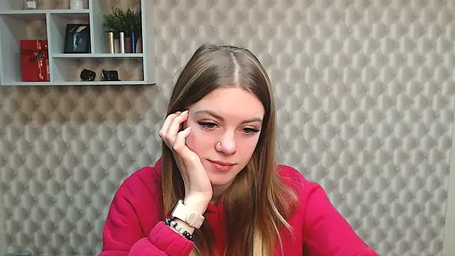 AliceFlirtt  online show from 02-19-25, 07:50