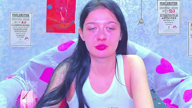 Vanessa Florence online show from 02-23-25, 01:13