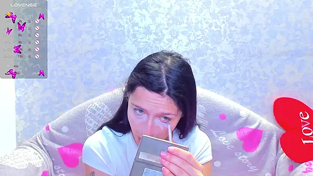 Vanessa Florence online show from 10-05-25, 01:15