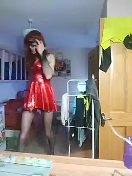 Snapshot of irishtommy1986 chatting on 01-09-25, 09:58 irishtommy1986 online show from 01-09-25, 09:58