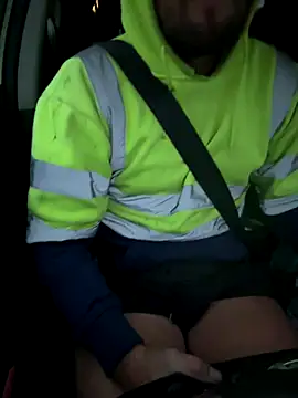 Snapshot of cussy007 chatting on 10-10-25, 06:01 cussy007 online show from 10-10-25, 06:01