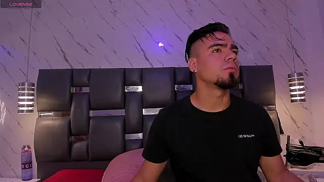 PittAndLunaa online show from 04-14-26, 12:22