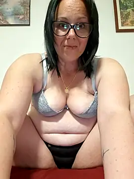 fekete demon online show from 04-16-26, 06:30