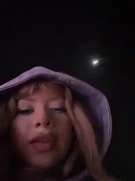 Snapshot of jackelinuh chatting on 02-26-26, 10:42 jackelinuh online show from 02-26-26, 10:42