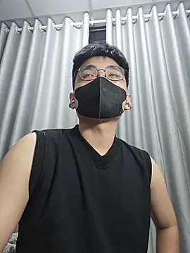 Snapshot of xboyvn9 chatting on 11-07-25, 02:28 xboyvn9 online show from 11-07-25, 02:28