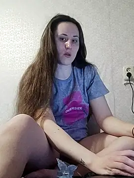 Snapshot of emeli_moon chatting on 01-13-26, 11:54 emeli moon online show from 01-13-26, 11:54