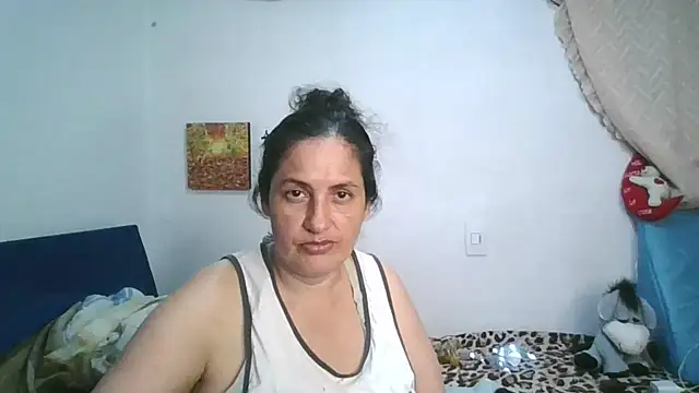 ximenajimenez online show from 04-13-26, 11:32