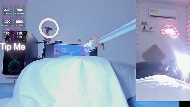 Abigail Girl   online show from 01-08-26, 05:15