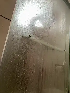 El Gizmo online show from 01-03-25, 06:14