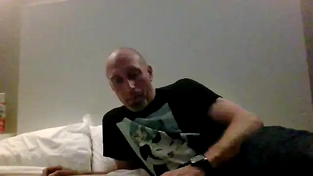 El Gizmo online show from 03-22-26, 09:02