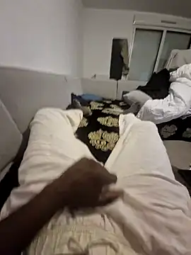 PlasticSurface727 online show from 12-18-25, 09:54