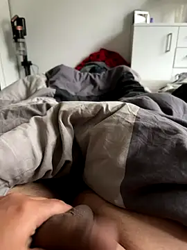 Wessi2005 online show from 09-25-25, 06:28