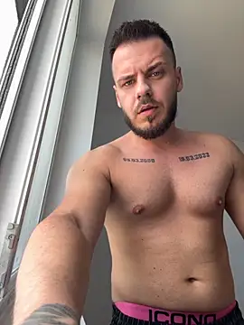 Snapshot of juliusmasters chatting on 09-20-25, 11:00 juliusmasters online show from 09-20-25, 11:00