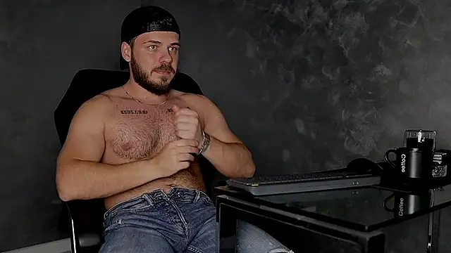 Snapshot of juliusmasters chatting on 11-03-25, 07:48 juliusmasters online show from 11-03-25, 07:48