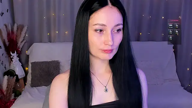 Snapshot of LisaMooore chatting on 01-25-25, 05:40 LisaMooore online show from 01-25-25, 05:40