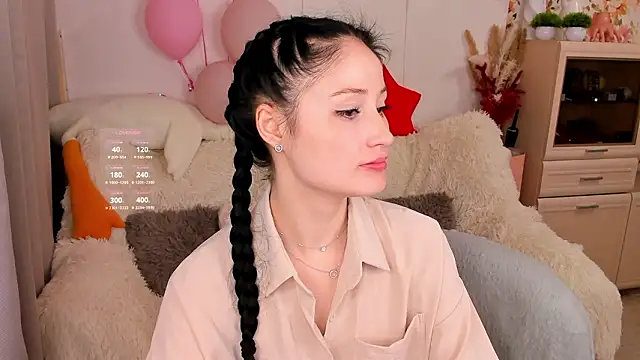 LisaMooore online show from 03-10-26, 08:47