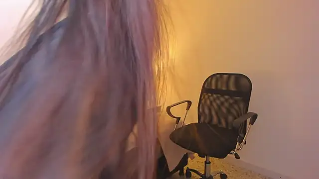 SophiaWylde online show from 01-21-25, 03:59