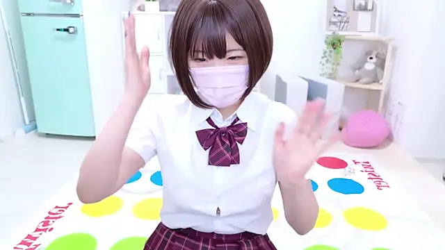 841 yayoi online show from 03-19-25, 12:45