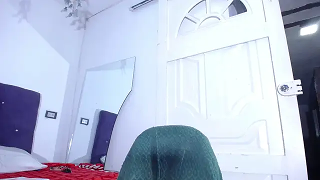 Squirter pussybomb online show from 03-07-26, 09:17