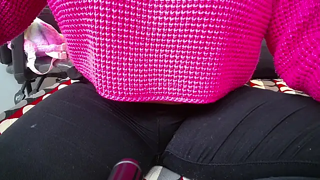 dayadubey  online show from 09-10-25, 10:04