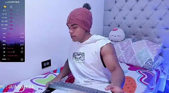 juande 24 online show from 12-16-24, 02:04