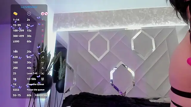 Sara Foxx1 online show from 03-10-25, 12:40