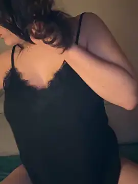 Snapshot of Its_Jade chatting on 01-06-25, 06:52 Its Jade online show from 01-06-25, 06:52