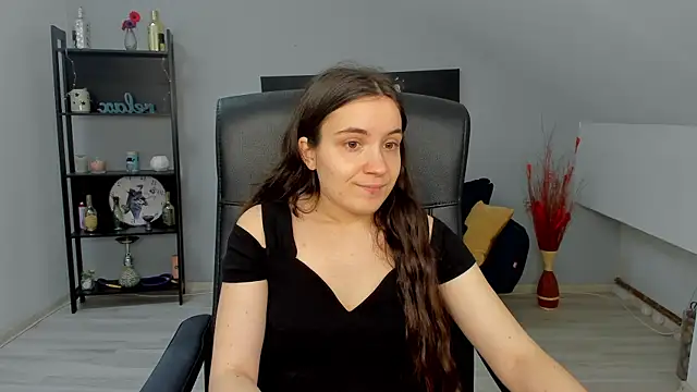 Snapshot of MelissaWiliam chatting on 02-25-26, 12:04 MelissaWiliam online show from 02-25-26, 12:04