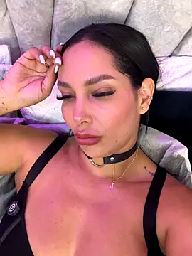 Snapshot of Dakota_diaz_ chatting on 11-19-25, 07:47 Dakota diaz online show from 11-19-25, 07:47