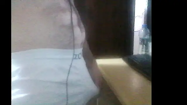 MORENOGOSTOSO12345 online show from 04-07-26, 05:57