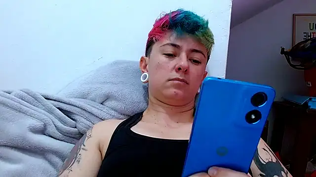 tomboyblue online show from 10-23-25, 10:19